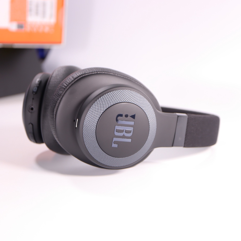 Tai Nghe Bluetooth Chụp Tai Chống Ồn JBL E65BTNC-Tai Nghe JBL Chính Hãng