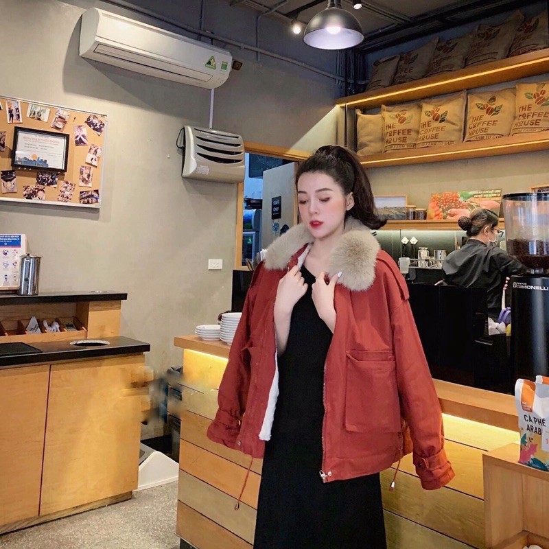 ÁO PHAO LÔNG TÚI HỘP RÚT DÂY