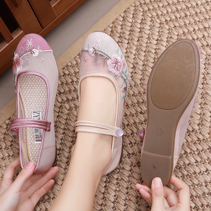 Hàng Mới Về Giày Vải Lưới Đế Mềm Thêu Họa Tiết Dân Tộc Bắc Kinh Cổ Điển 22 Mẫu Mới Dành Cho Bạn Nữ