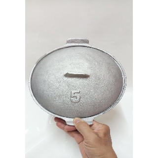 TỘ GANG NẶNG ĐB SỐ 5 KHO CÁ THỊT DÀY 2 LỚP CHỐNG BỂ GIỮ NHIỆT LÂU HƠN.