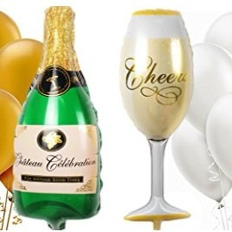 Bong bóng hình chai rượu sâm banh dùng trang trí tiệc sinh nhật