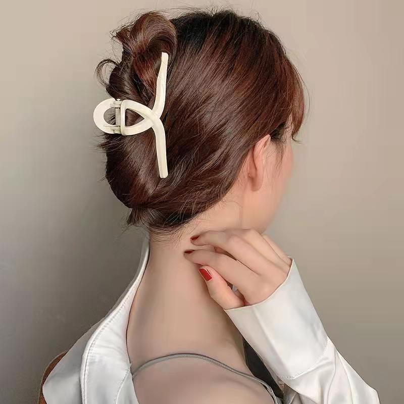 Kẹp Tóc Móng Vuốt Cỡ Lớn Màu Trắng Xinh Xắn Thời Trang Hàn Quốc Cho Nữ