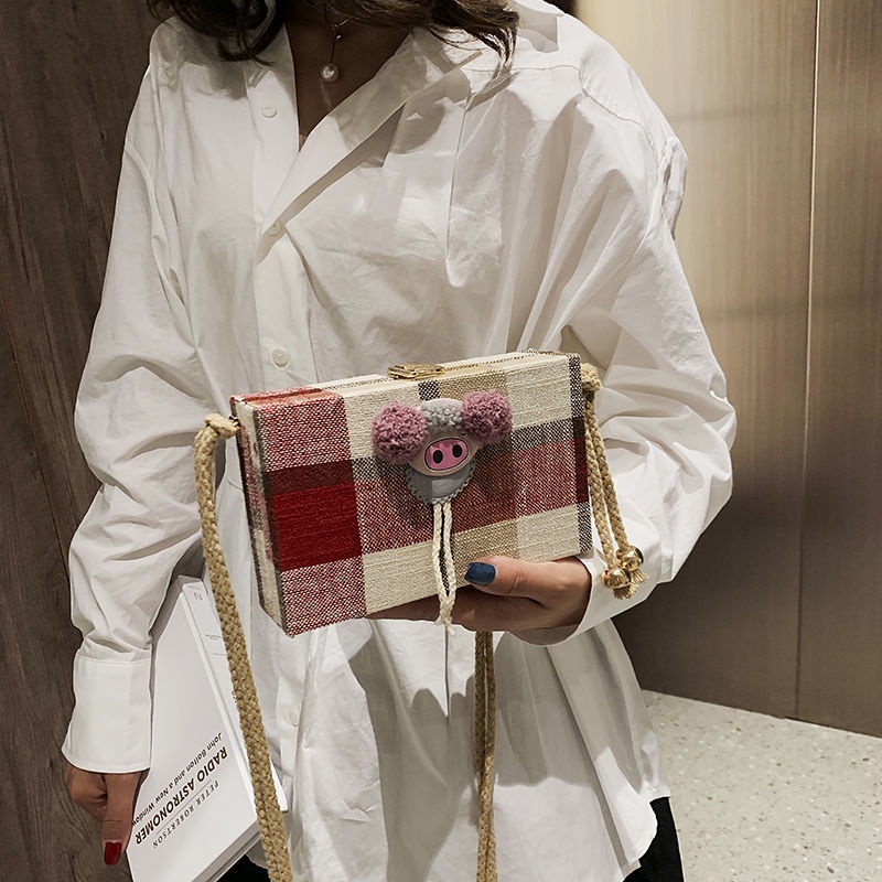 Túi đeo chéo IELGY họa tiết hoạt hình dễ thương phong cách Hàn Quốc dành cho nữ