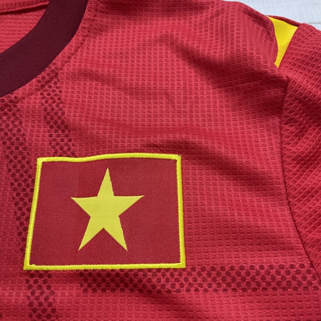 Áo bóng đá ĐỘI TUYỂN VIỆT NAM  2022 - Hàng Super Thái Chuẩn thi đấu