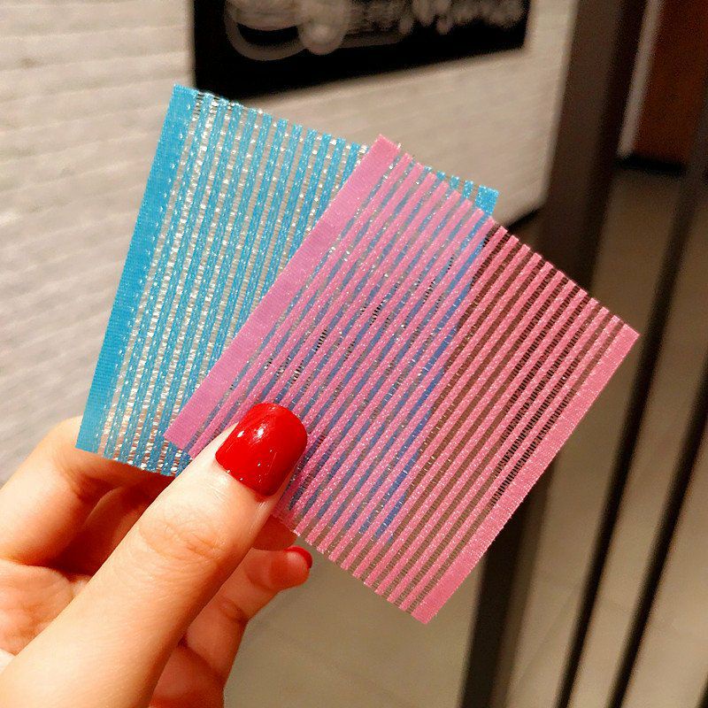 Miếng dán tóc mái giúp cố định tóc khi rửa mặt, trang điểm