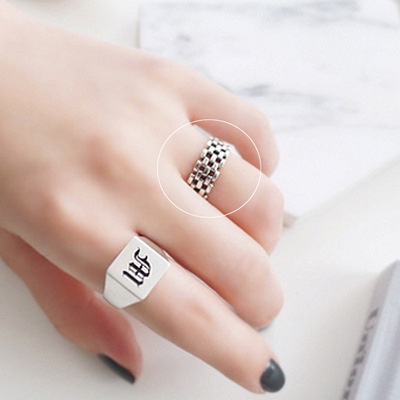 Nhẫn Đeo Ngón Trỏ Màu Đen Phong Cách Hip hop Đường Phố Cổ Điển