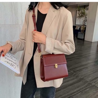 Túi xách nữ đéo chéo!!