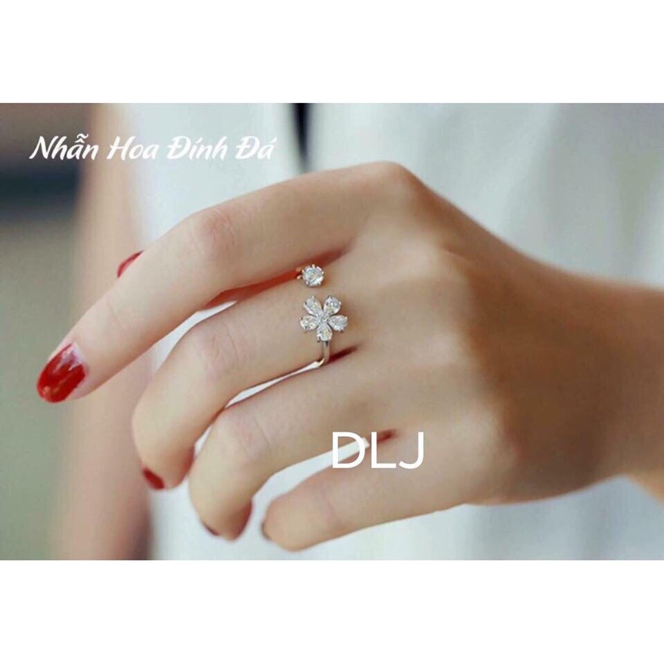 NHẪN HOA BẠC TA DÁNG HỞ TAY AI CŨNG ĐEO VỪA