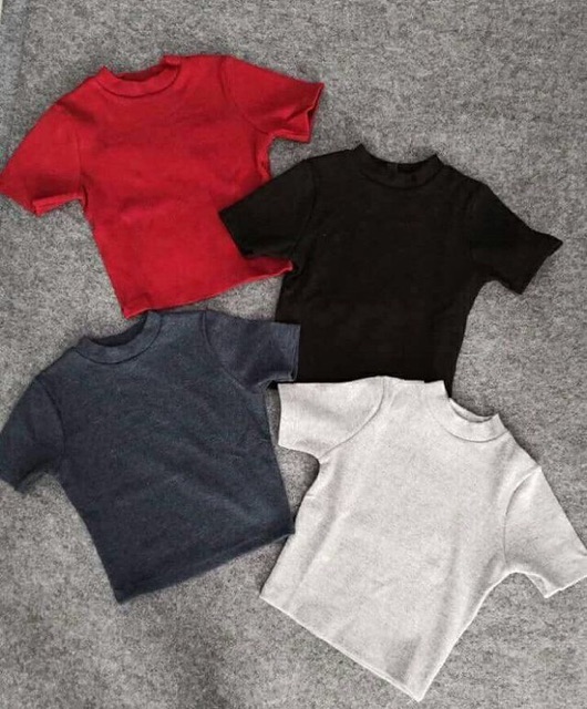 Áo croptop tay lửng gân y hình | BigBuy360 - bigbuy360.vn
