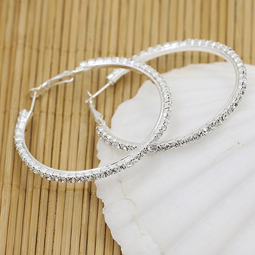 Bông tai dạng tròn đính đá thời trang