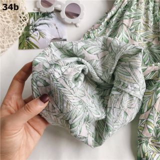 Jumpsuit bé gái diện hè
