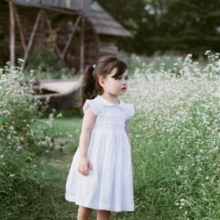 Váy smock Her corner trắng thêu hoa trắng