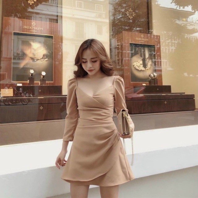 VÁY XOÈ CHÉO NGỰC DÀI TAY CHẤT ĐẸP MS18999