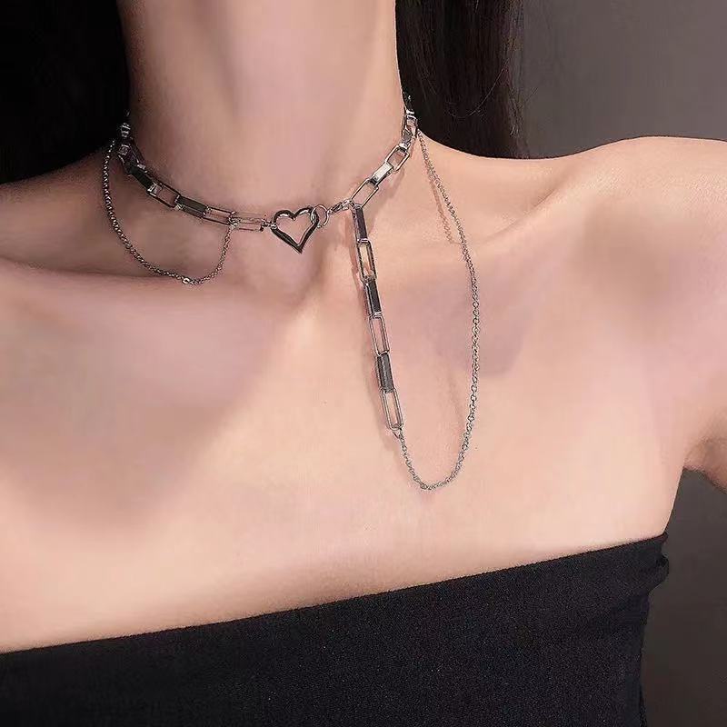Vòng cổ Mặt Trái Tim Thời Trang