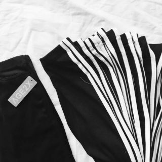 Quần Legging Đen 2 Sọc Trắng #AGE2X