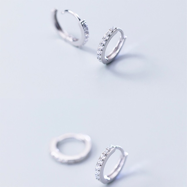 Khuyên tai bạc tròn nạm đá cho nữ bạc nguyên chất giá tốt