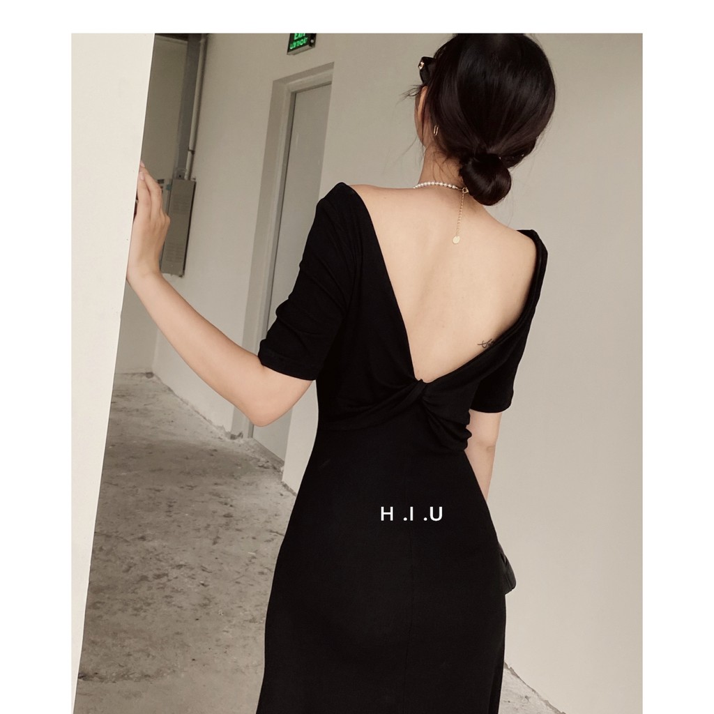 Váy dáng dài H.I.U ROOM mặc 2 kiểu ,vải thun dày dặn , dãn 2 chiều, khoét lưng sexy. Knit dress H.I.U design 2021 | BigBuy360 - bigbuy360.vn