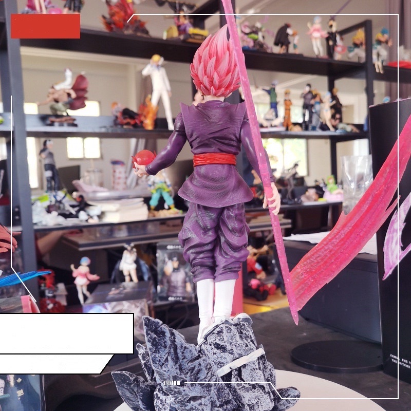 Mô hình figure nhân vật Black Goku trong Dragon ball