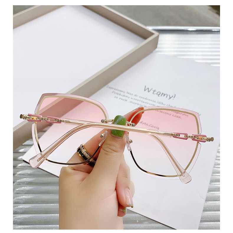 Kính Mát Thời Trang Cho Nam Nữ 2022