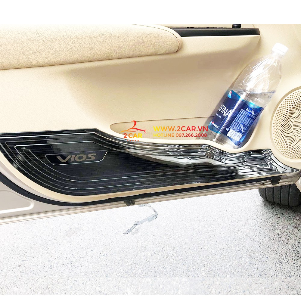 Ốp Tapli Cánh Cửa cacbon Xe Vios 2019- 2021 vân Carbon cao cấp- tặng kèm keo dính