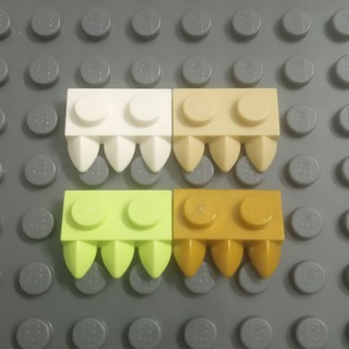 Đồ Chơi Lắp Ráp Plate, Modified 1 x 2 with 3 Teeth