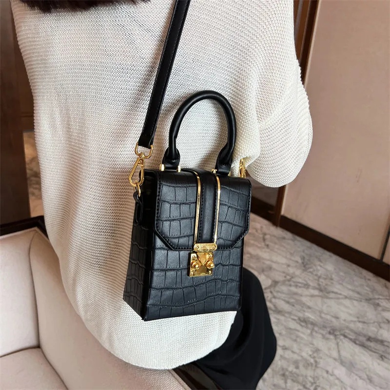 Túi Đeo Chéo Da Cá Sấu Hình Vuông Nhỏ Xinh Thời Trang Cho Nữ fp141
