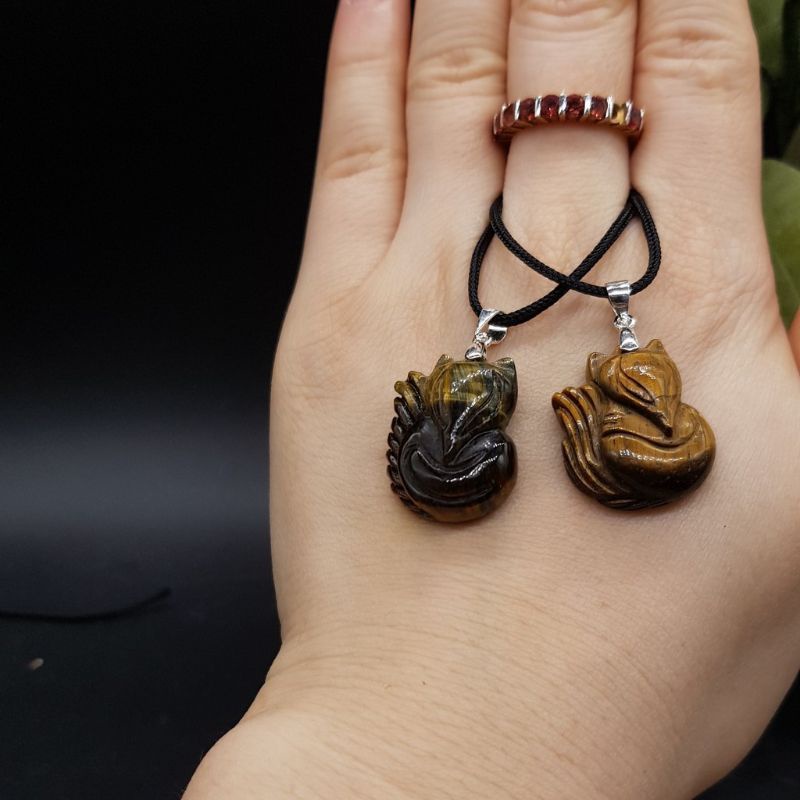 Mặt hồ ly cửu vĩ 9 đuôi đá T.A mắt hổ chế tác thủ công hoàn toàn tự nhiên nâu vàng mệnh thổ-kim