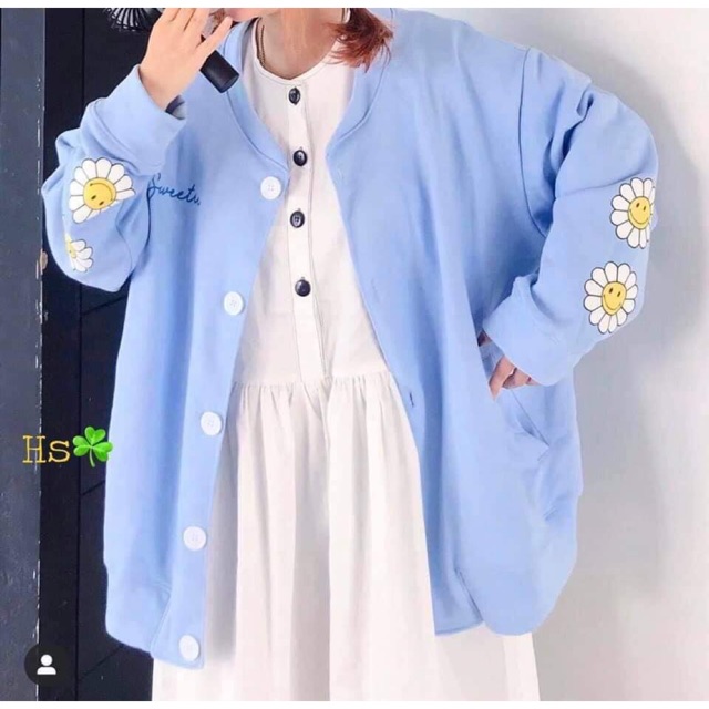 Áo khoác nỉ cadigan hoa cúc tay và lưng