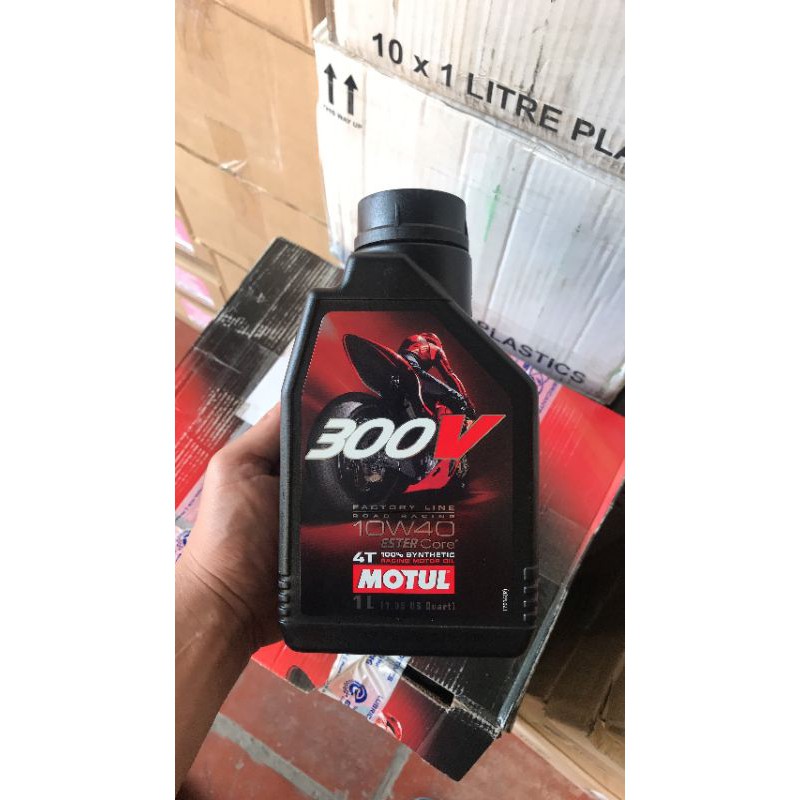 Motul 300V 10w40 tem 3 lớp châu âu