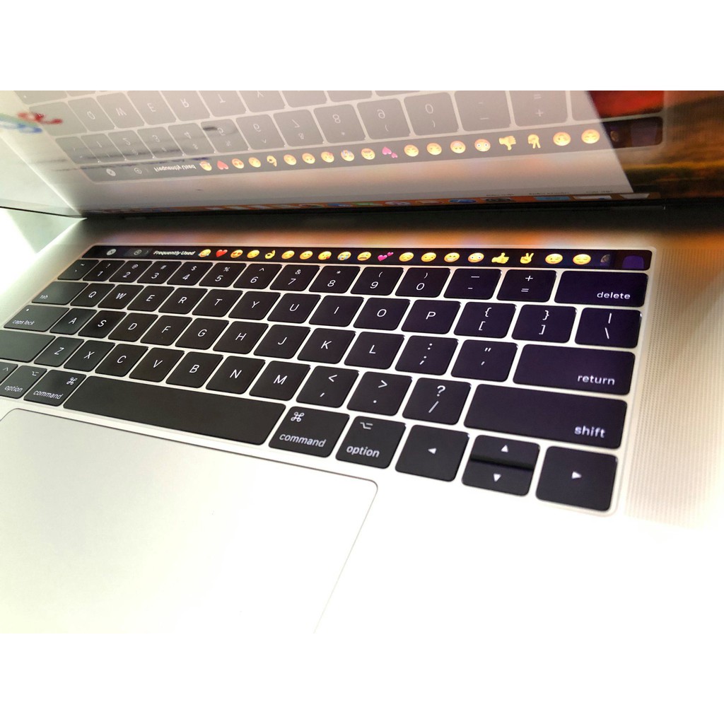 Macbook Pro 2017 MPTT2, 15.4in, i7 – 3.1G, 16G, 1T, vga 4G