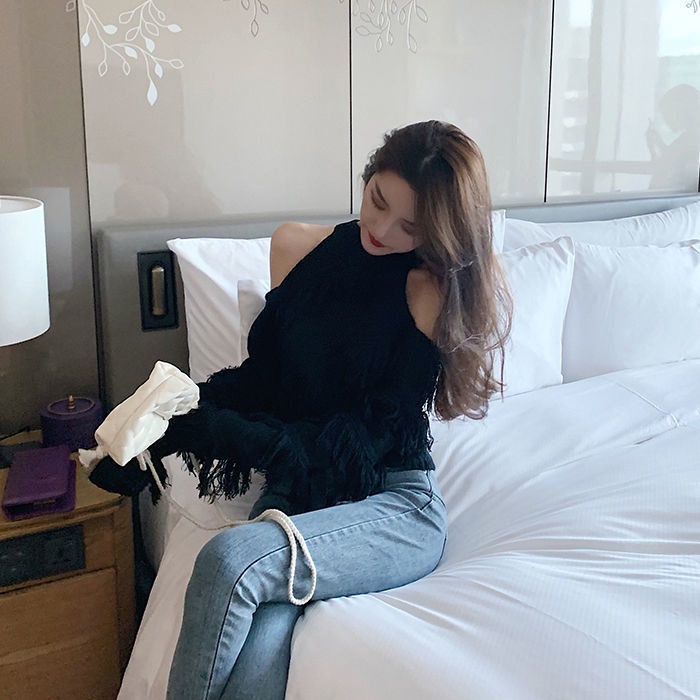 Áo Sweater Cổ Yếm Phong Cách Hàn Quốc Quyến Rũ Thời Trang Thu Đông Mới