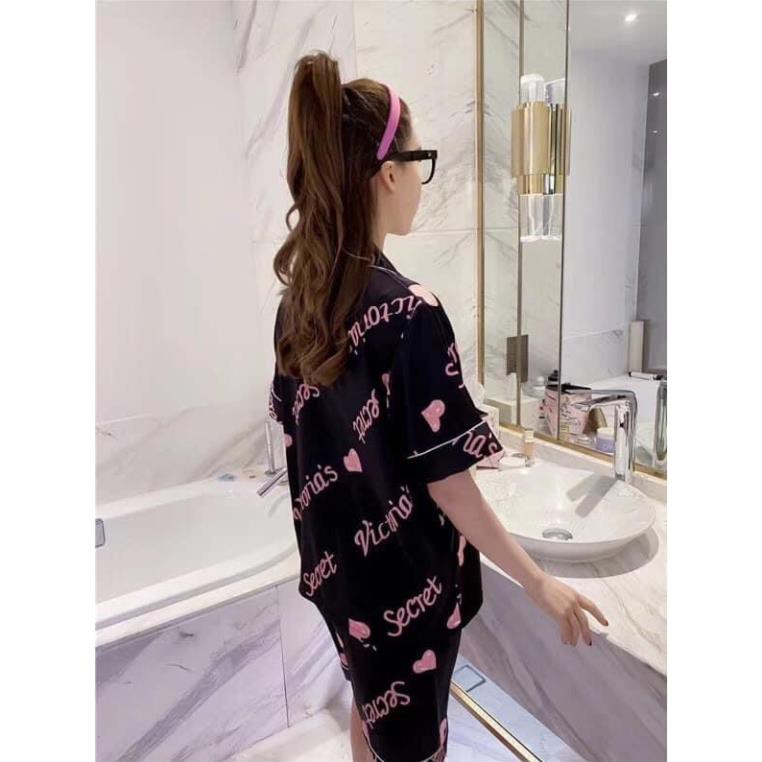 Bộ ngủ lụa Pizama đùi hoạ tiết chữ hàng cao cấp