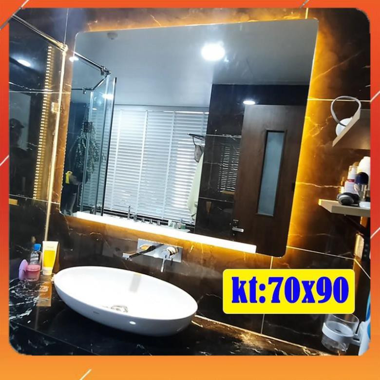 gương phòng tắm đèn led hoàng kim cảm 3 chạm phá sương đồng hồ nhiệt độ hiện đại kích thước 70x90 - guonghoangkim mirror