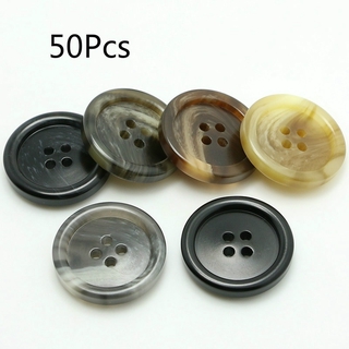 Set 50 Nút Nhựa 4 Lỗ 15-25mm Nhiều Màu Tiện Dụng