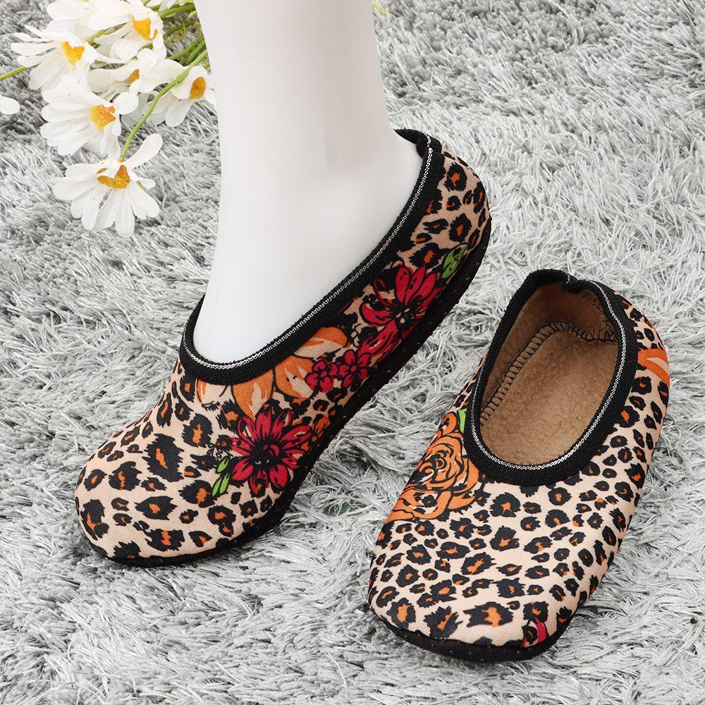 Vớ Chống Trượt Thời Trang Mùa Đông Ấm Áp Hiệu Kat1