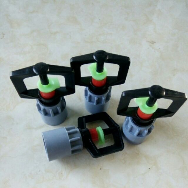 Vòi Phun Nước Tự Động 1 Cái