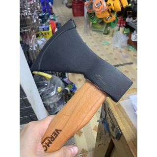 Búa rìu cán gỗ