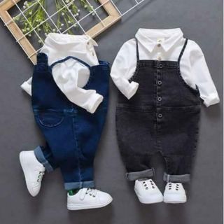 Yếm jeans đen + áo