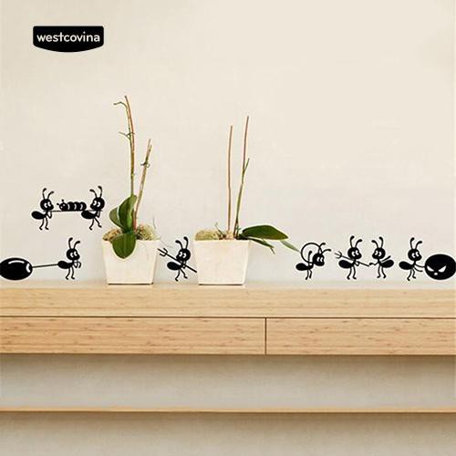 Miếng dán trang trí tường hình những chú kiến dễ thương