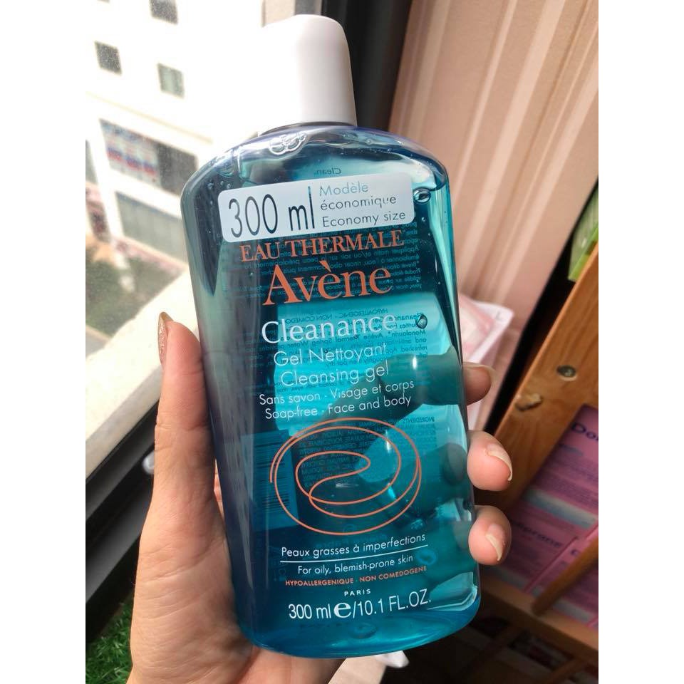 SỮA RỬA MẶT AVENE DÀNH CHO DA DẦU MỤN