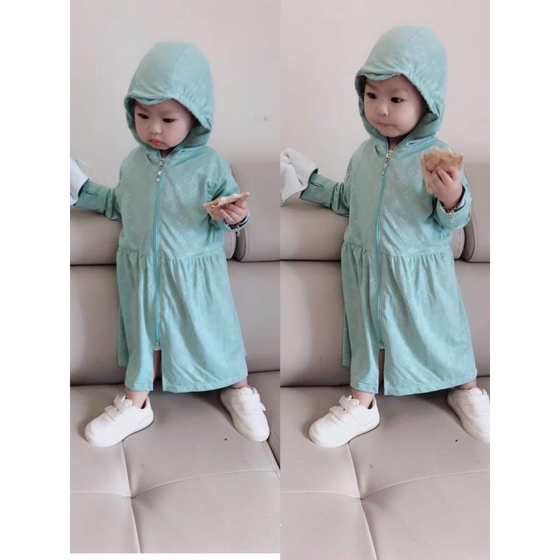 Áo chống nắng cho bé