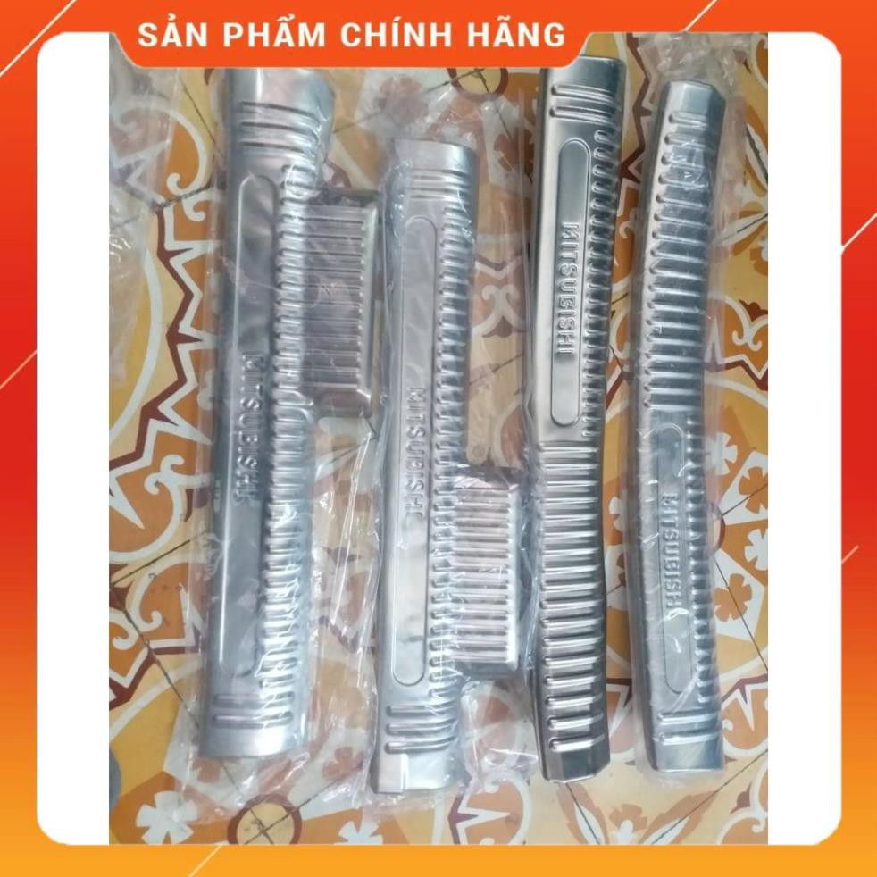 Shop bán sp  ỐP BẬC TRONG XE ATTRAGE - INOX ảnh thật