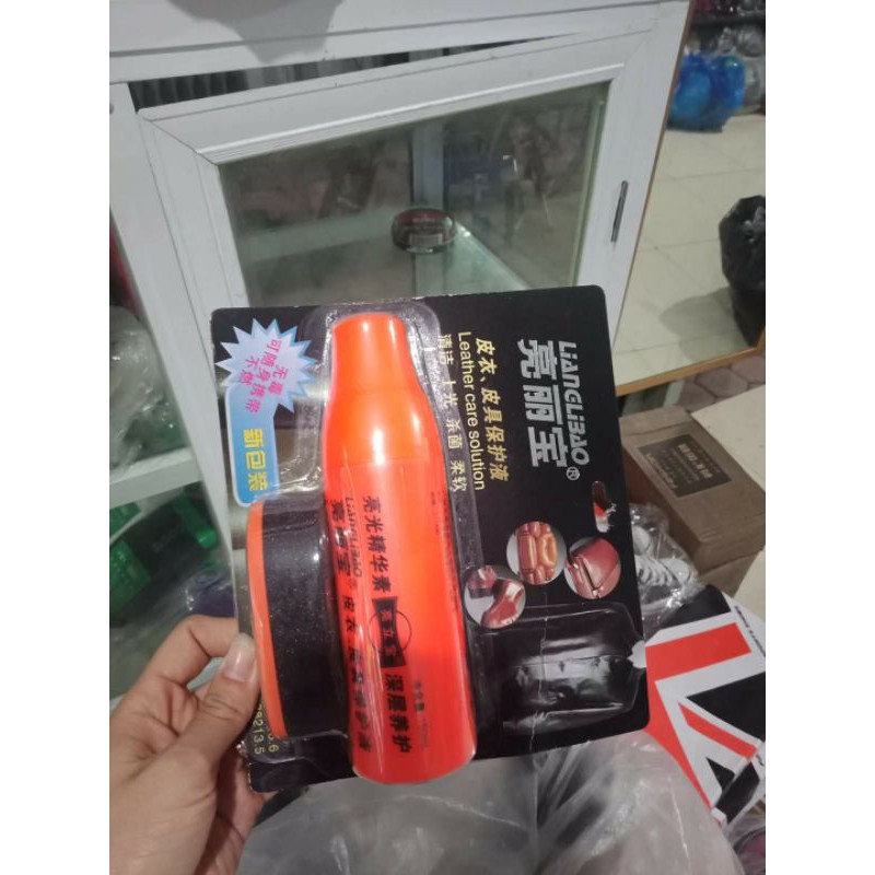 Xi nước đánh giày dạng xịt