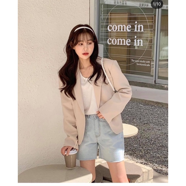 Áo blazer dáng ngắn