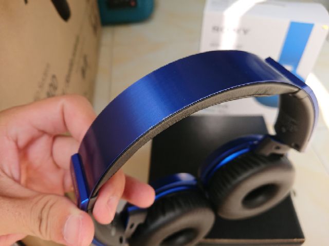 Tai nghe không dây Sony ExtraBass MDR-XB650BT