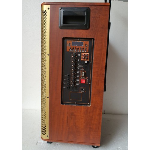 LOA KÉO LOA DI ĐỘNG CMF 1596 -BASS 40 ÂM THANH SIÊU HAY - 2 Mic hát cực hay