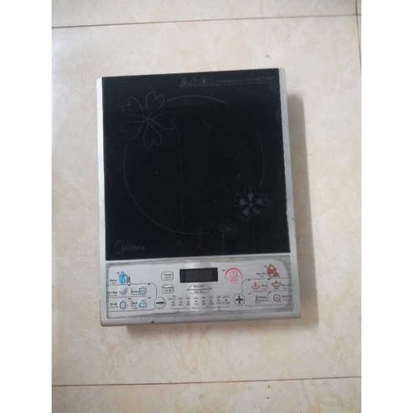 Bếp từ cũ còn hoạt động tốt