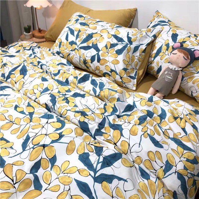 Bộ Drap & Chăn Phao Cotton Poly Lá Vàng ( Tặng Kèm 1 Tranh Để Bàn )