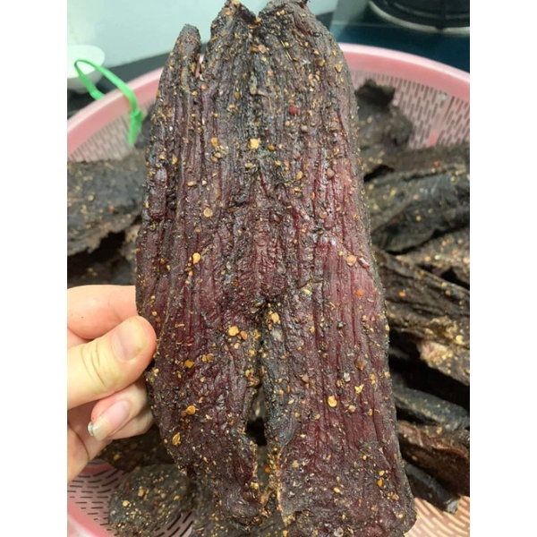 Thịt trâu gác bếp Tây Bắc thơm mùi Hạt dổi , Mắc khén, Tặng kèm Chẩm Chéo 500Gr | BigBuy360 - bigbuy360.vn