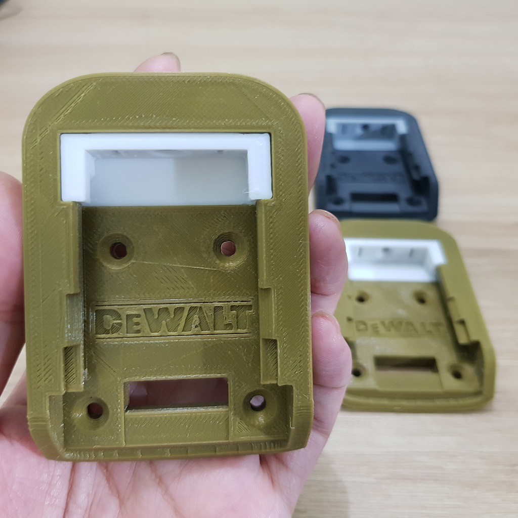Đế gài dùng pin Dewalt 20v cho các máy dụng cụ cầm tay khác